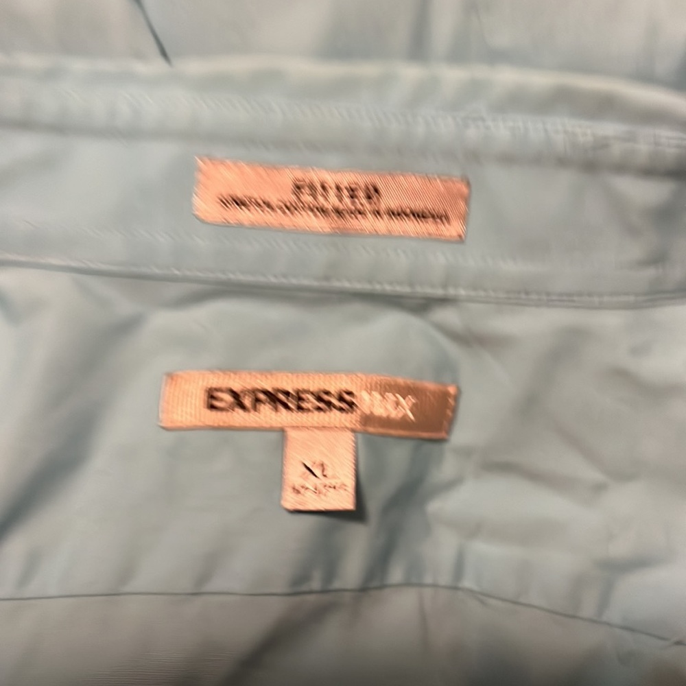 EUC Fitted Express button down shirt - Picture 5 of 5